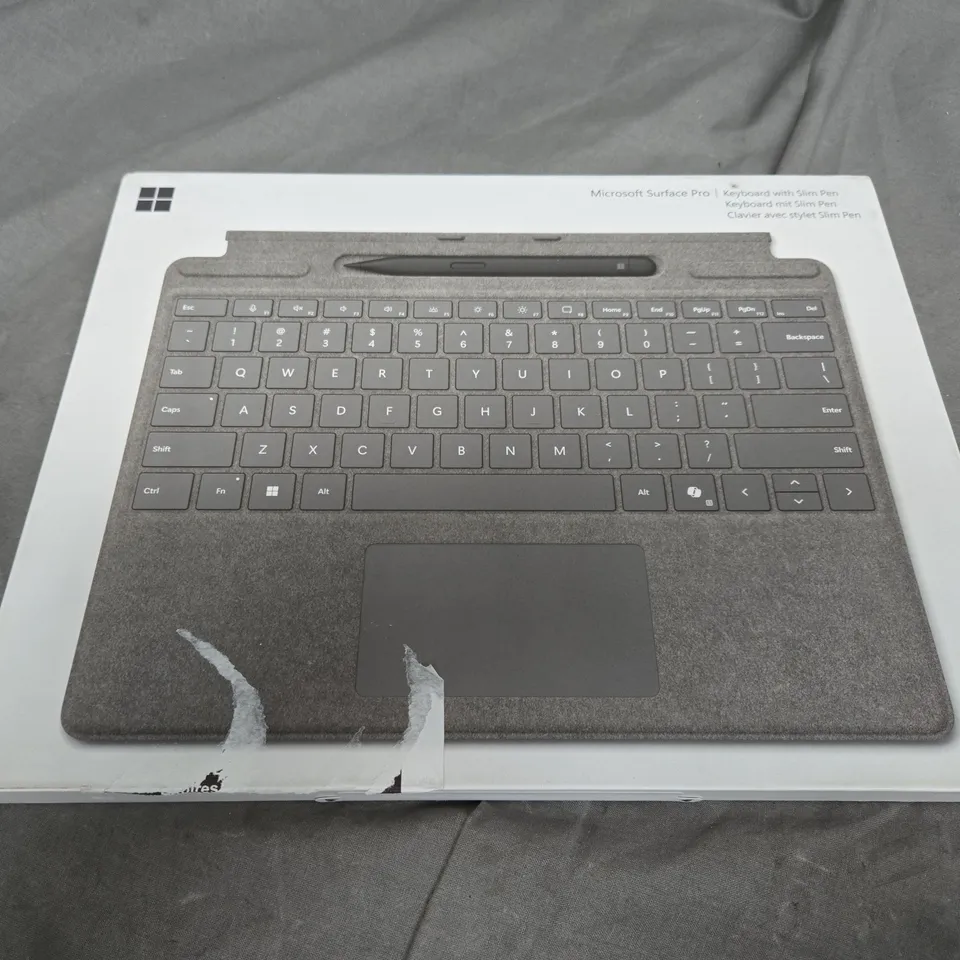 SEALED MICROSOFT SURFACE PRO KEYBOARD WITH SLIM PEN 