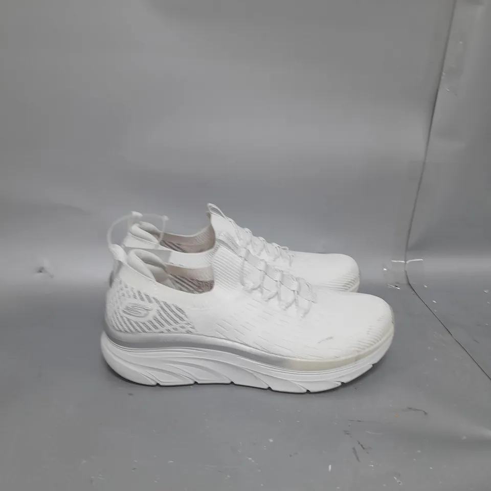 Sketcher D'lux Walker Stretch Fit White Trainers - Size 8