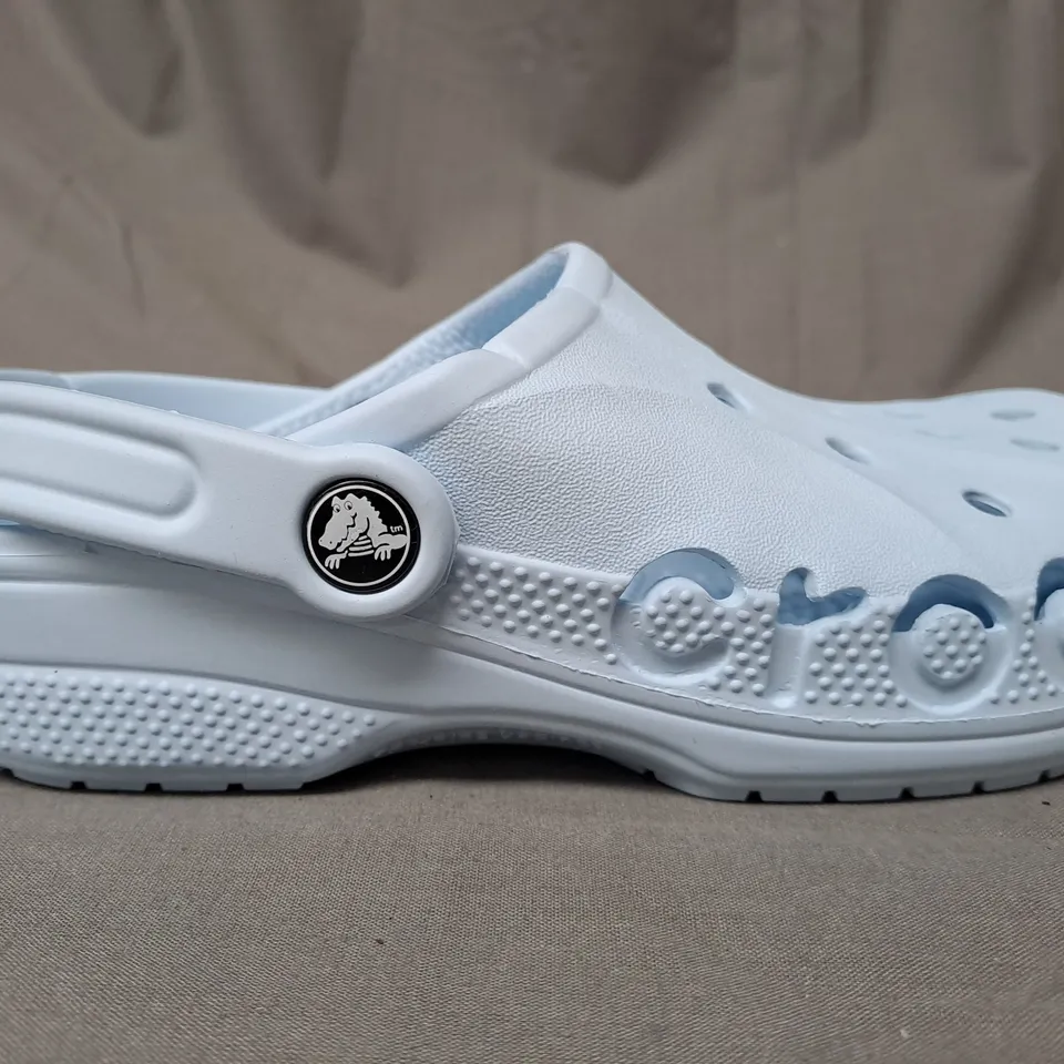 PAIR OF CROCS BAYA IN LIGHT BLUE UK SIZE M3/W4