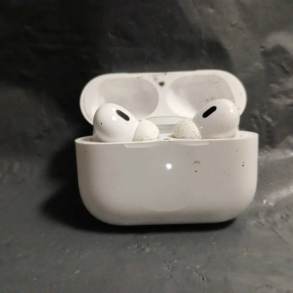 APPLE AIRPODS PRO A2968 