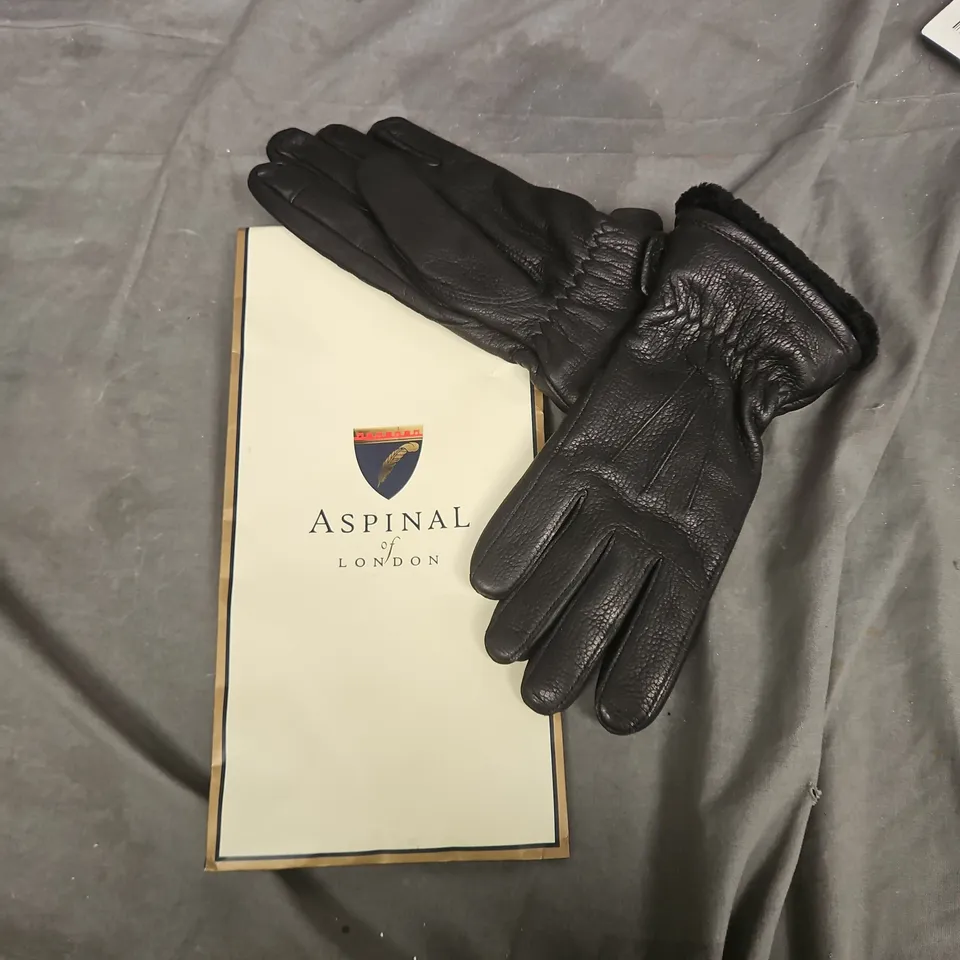 ASPINAL OF LONDON BLACK LEATHER GLOVES WITH FUR TRIM – WOMEN'S