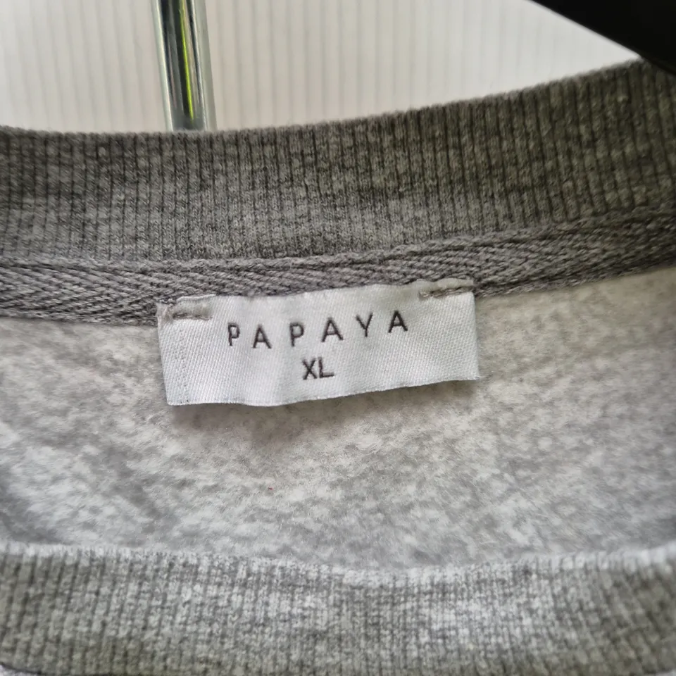 PAPAYA GREY KNIT JUMPER – SIZE XL