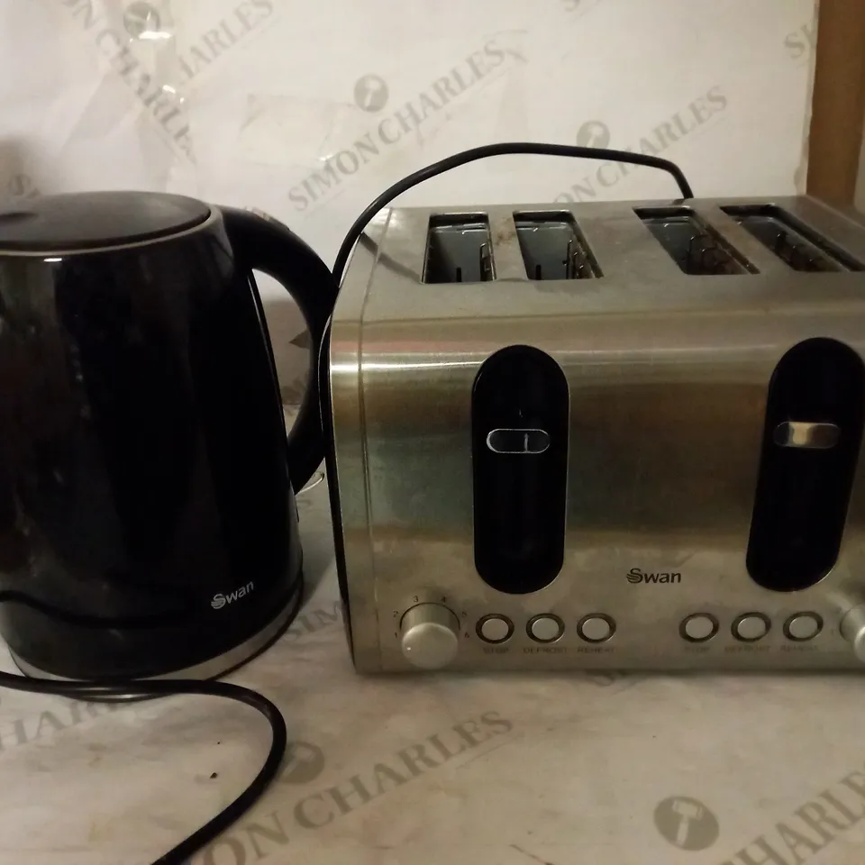 SWAN KETTLE & TOASTER 4-SLICE TWIN PACK - BLACK RRP £49