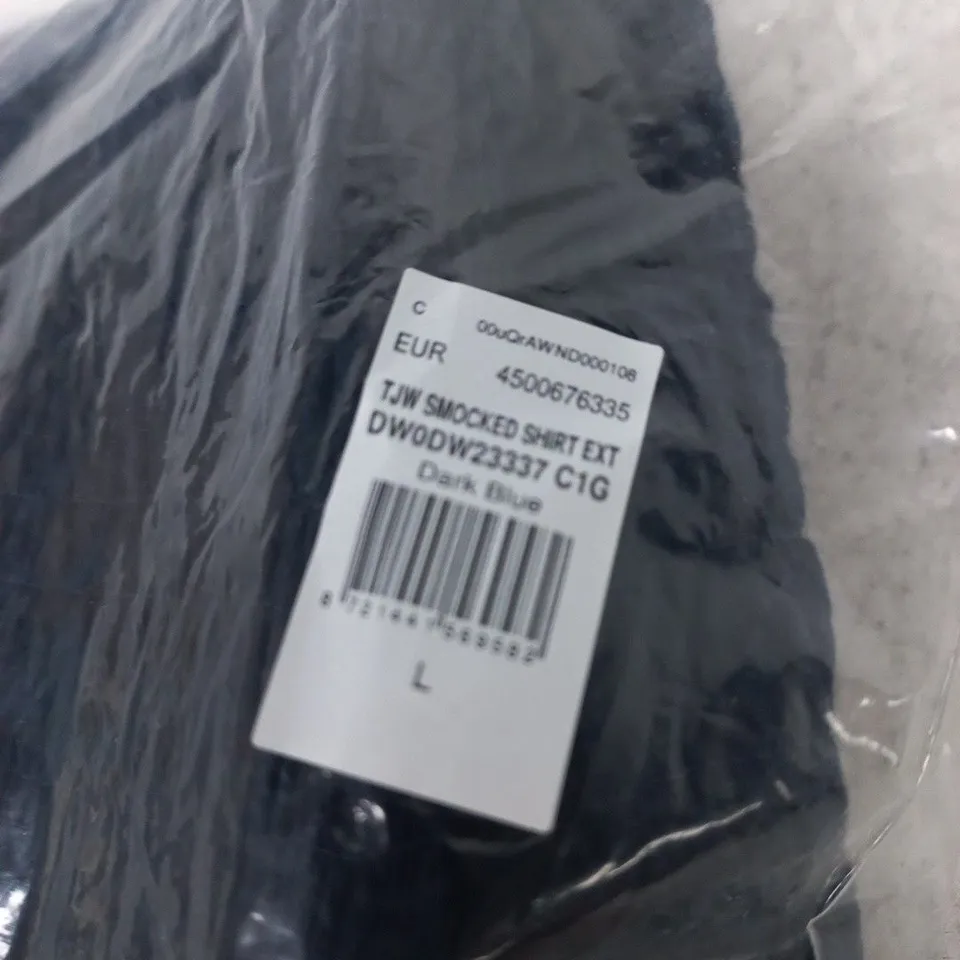 TOMMY HILFIGER DARK BLUE SHIRT – SIZE L