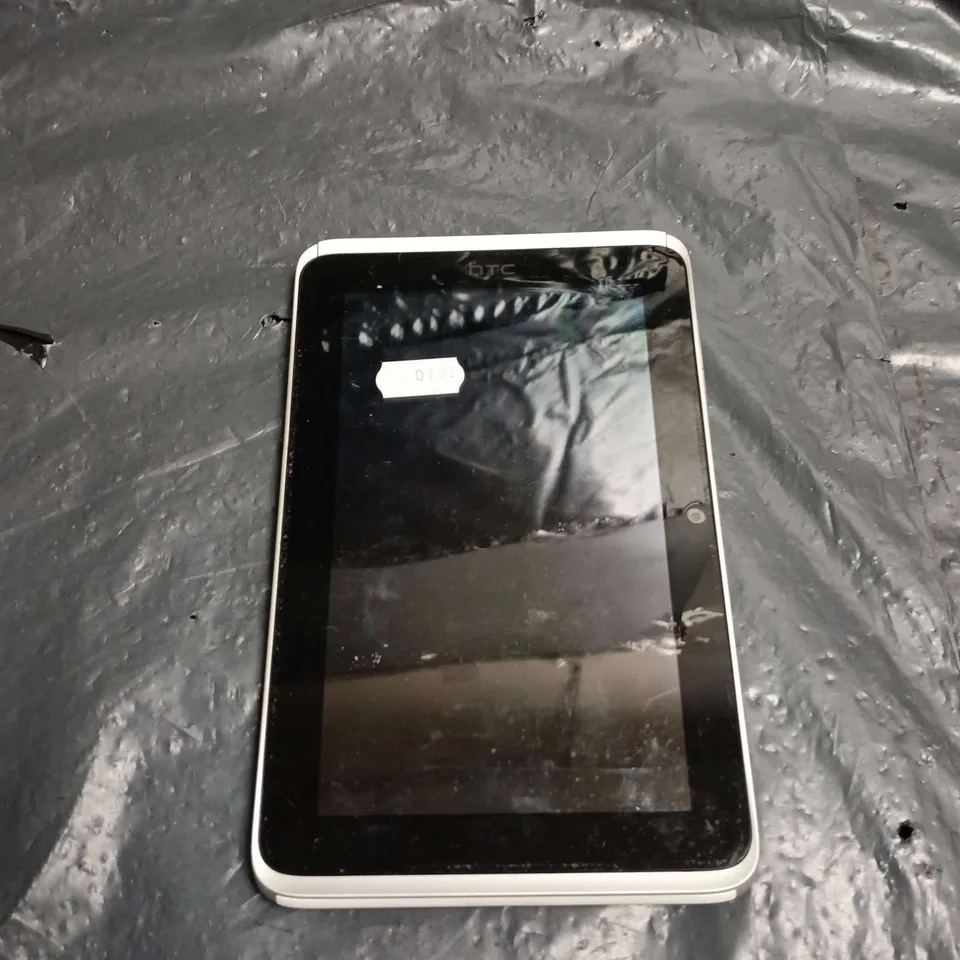 HTC TABLET – 7-INCH DISPLAY 