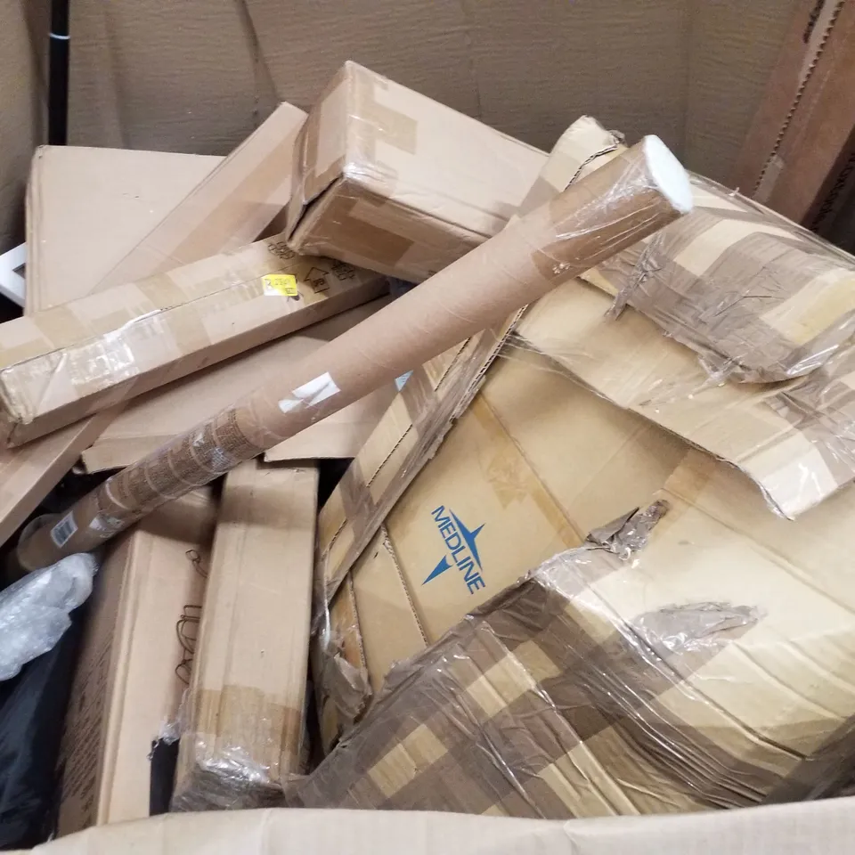 PALLET CONTAINING ASSORTED PRODUCTS INCLUDING A3 LED LIGHT PAD, MULTI-USE RETRACTABLE GATE, EXTENDABLE TREE PRUNER, DOOR MAT & FRAMED PRINT WALL DECOR 
