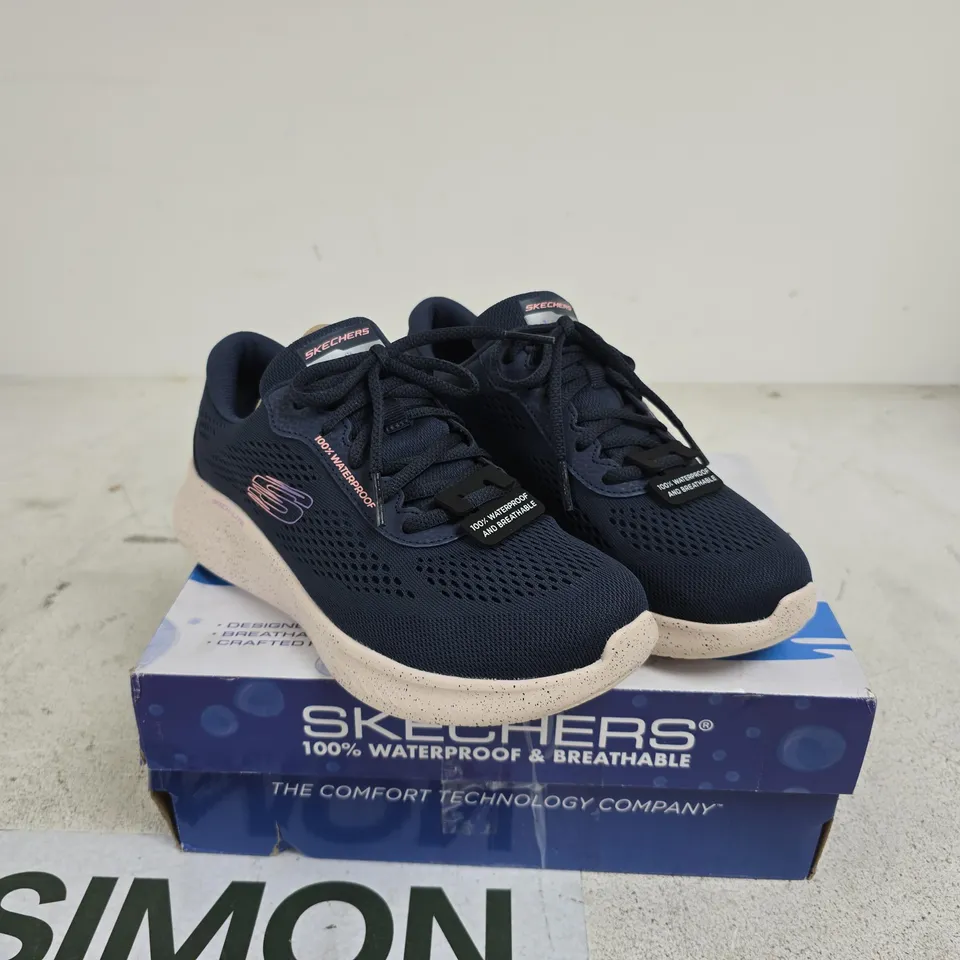 SKECHERS SKECH LITE PRO WATERPROOF TRAINERS UK 3 BOXED