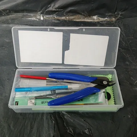 APPROXIMATELY 70 HABWEA 10 TOOL BOXES 