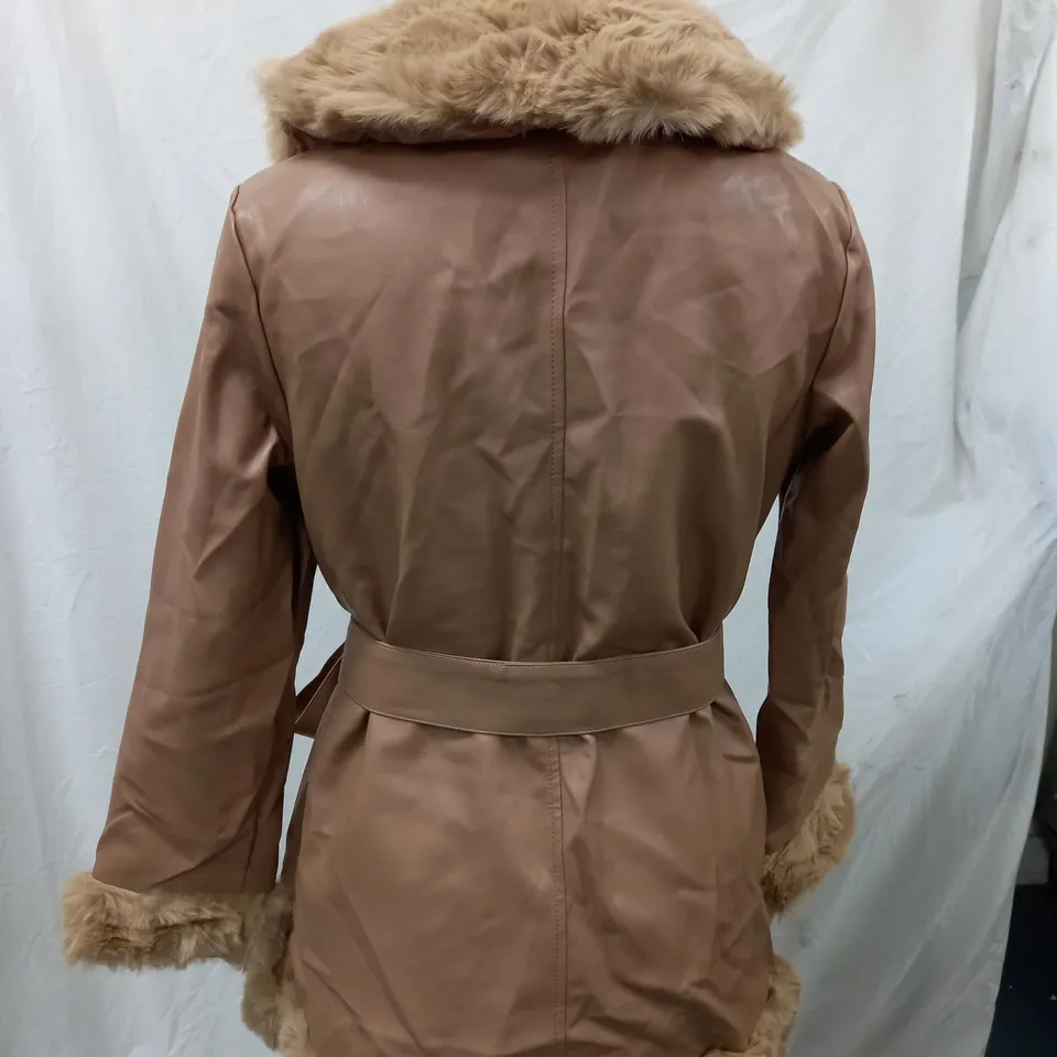 BEIGE / TAN COAT WITH FUR ON ALL EDGES - SIZE S