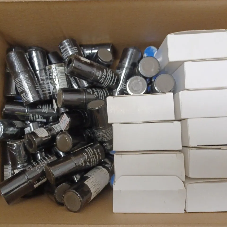 BOX OF APPROXIMATELY 75 X 8ML VIALS OF ALESSANDRO STRIPLAC NAIL POLISH IN MIDNIGHT BLACK, DEEP OCEAN BLUE