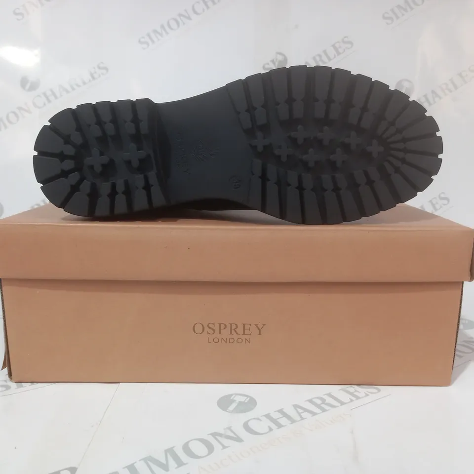 BOXED PAIR OF OSPREY LONDON THE HOLLYWOOD ANKLE BOOTS IN BLACK UK SIZE 5