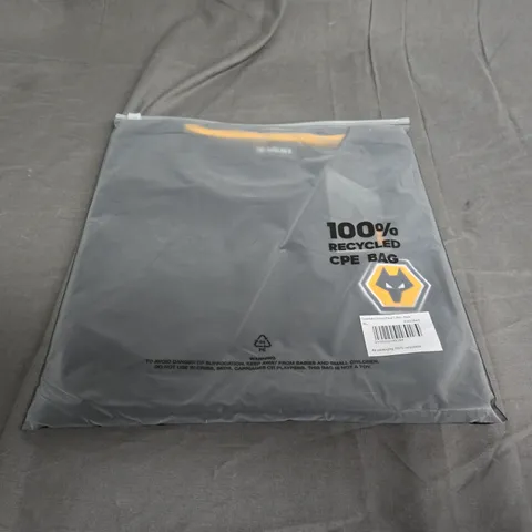 BAGGED ESSENTIALS WOLVES FC T-SHIRT SIZE XL