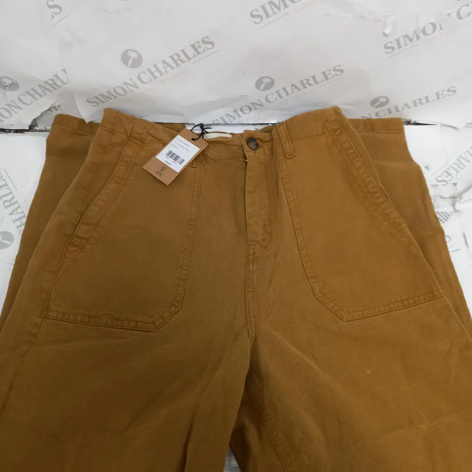 HUSH CYRUS STRAIGHT LEG CHINO JEANS