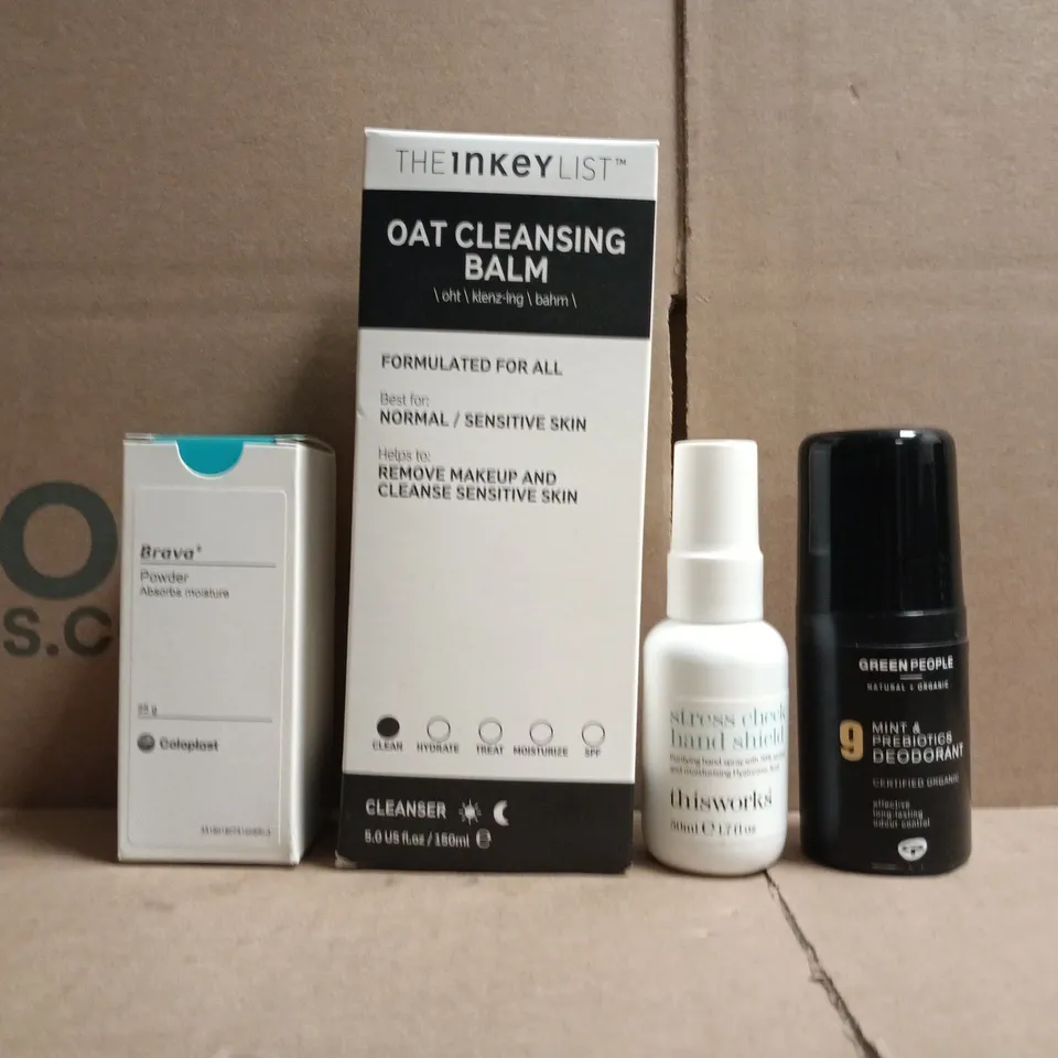 APPROXIMATELY 15 ASSORTED COSMETIC ITEMS TO INCLUDE BRAVA, GREEN PEOPLE, ETC - COLLECTION ONLY