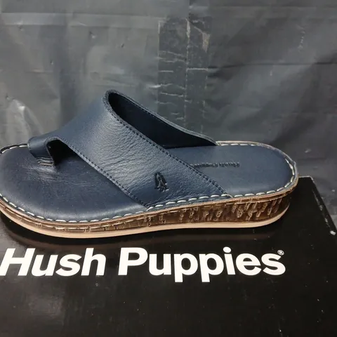 HUSH PUPPIES ELISSA TOE-POST SANDAL – NAVY, WOMEN’S UK6 (US8, EUR39)