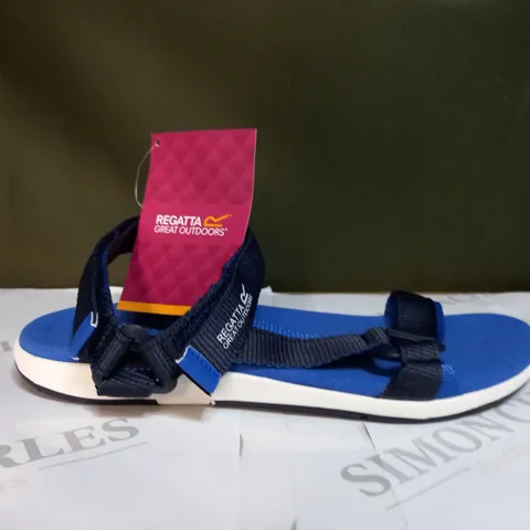 REGATTA LADY SANTA SOL SANDAL -SIZE 4