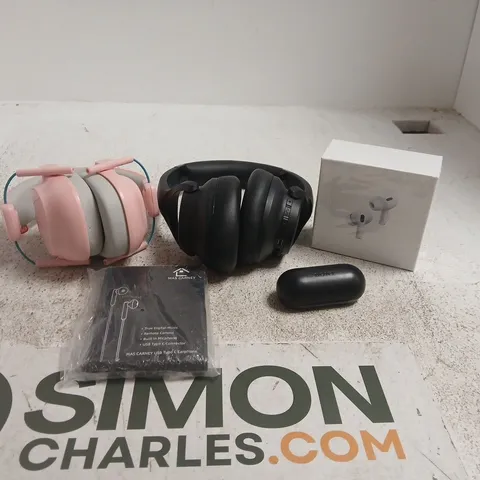 TOTE OF APPROXIMATELY 15 ASSORTED HEADPHONE/RELATED ITEMS TO INCLUDE SONY, SOUNDCORE ETC