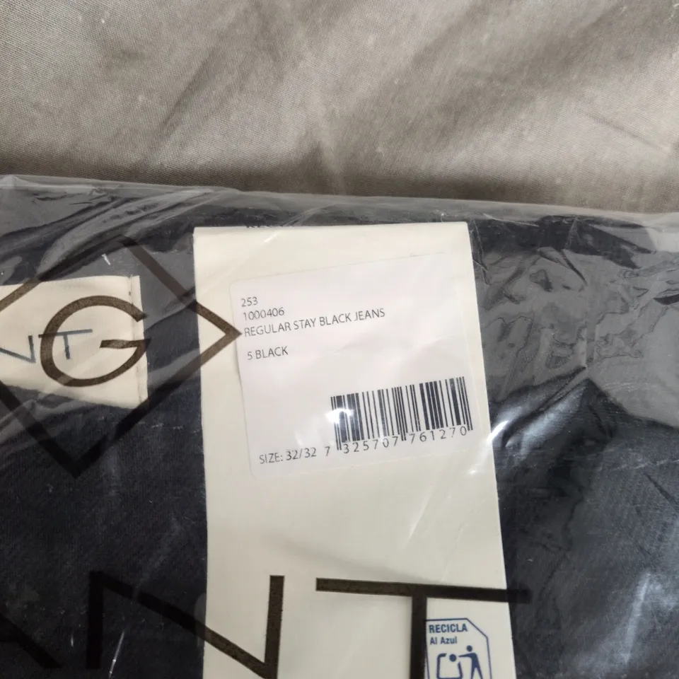 GANT REGULAR STAY BLACK JEANS – MEN'S, UK 32X32