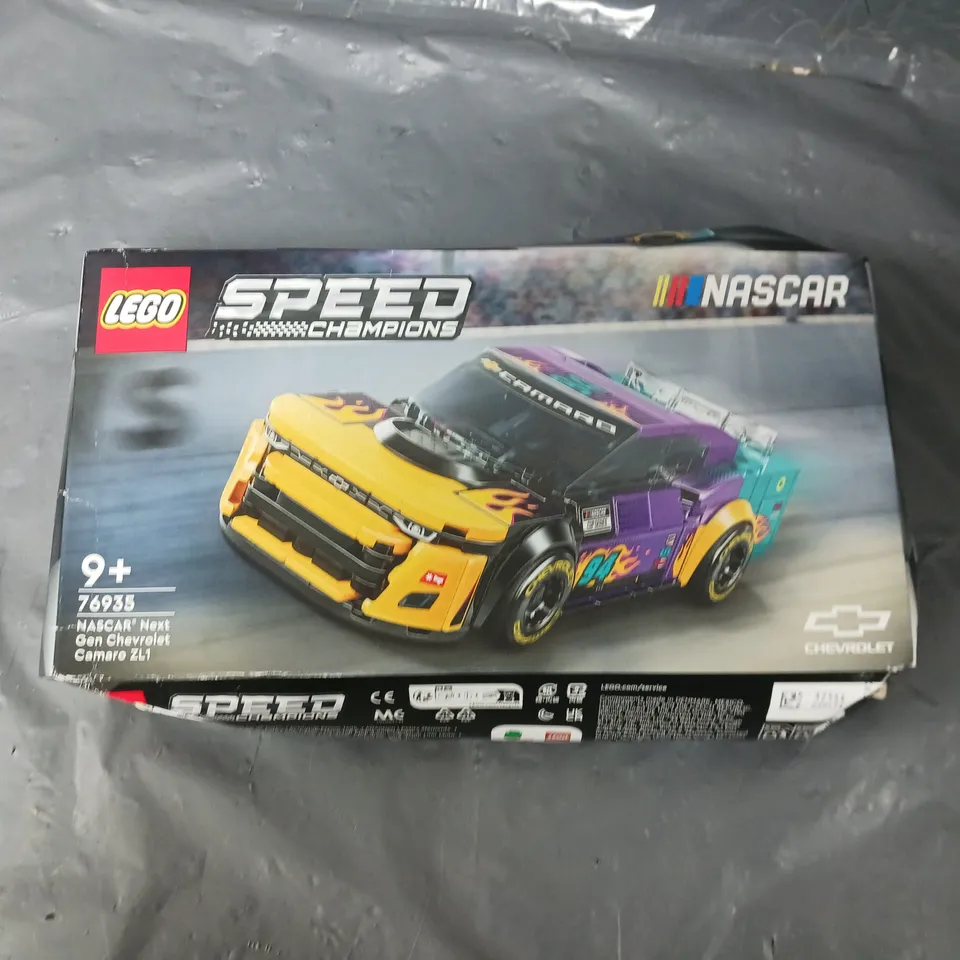 LEGO SPEED CHAMPIONS NASCAR NEXT GEN CHEVROLET CAMARO ZL1 76935 9+