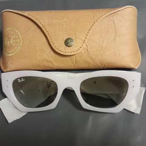 RAY BAN OFF WHITE GLASSES