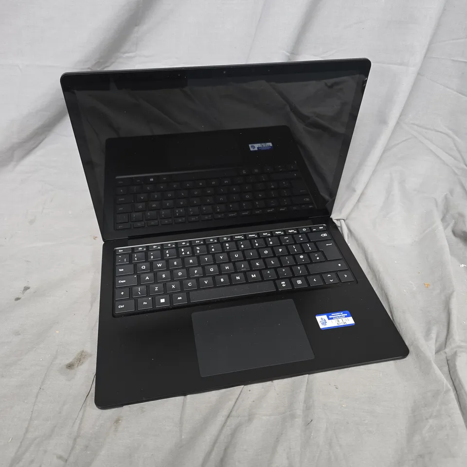 MICROSOFT SURFACE LAPTOP 4 (13.5-INCH)