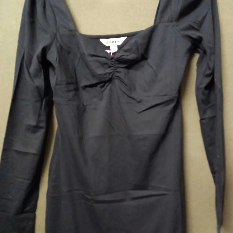 BODEN PUFFY SHORT SLEEVE MIDI DRESS IN BLACK - UK 8R