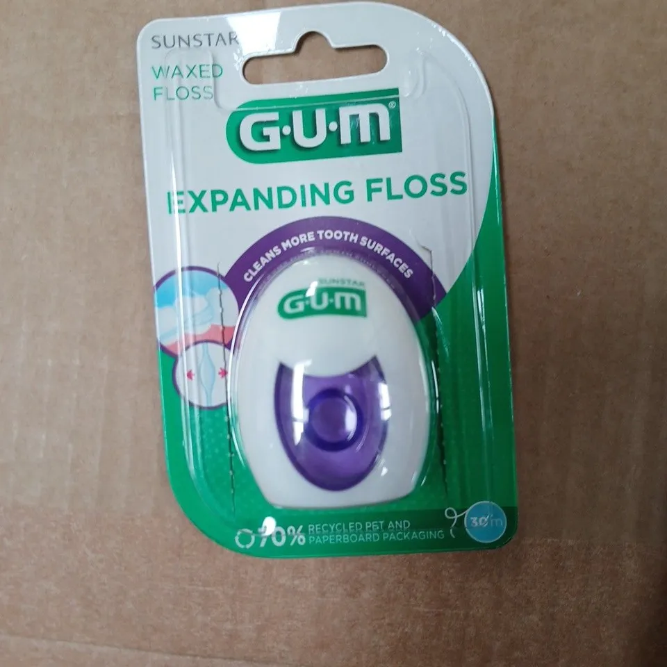 APPROXIMATELY 10 ASSORTED ITEMS INCLUDING EXPANDING DENTAL FLOSS AND TERRATHERM HEAT WRAP