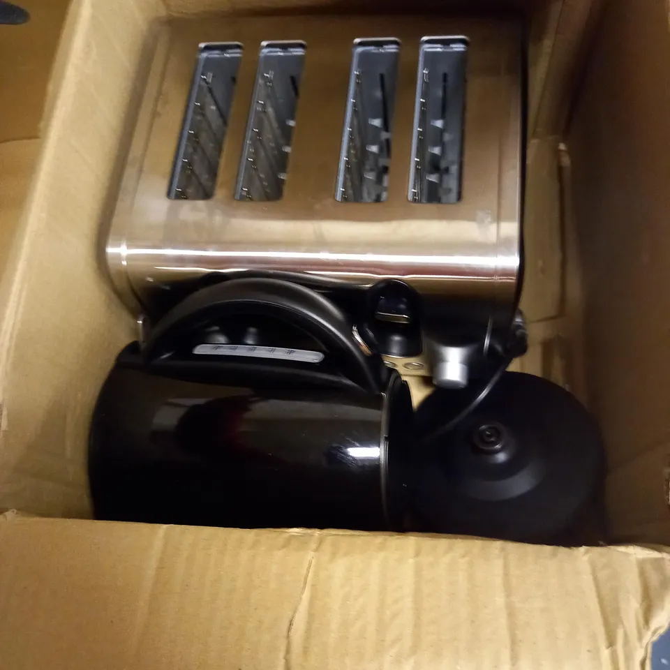 SWAN KETTLE & TOASTER 4-SLICE TWIN PACK - BLACK RRP £49