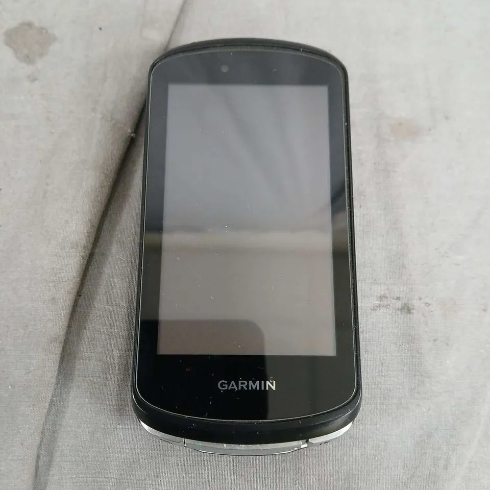 BOXED GARMIN EDGE 1040 BUNDLE CYCLING GPS COMPUTER