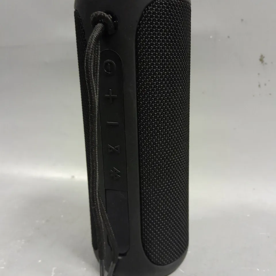 ACOUSTIC SOLUTIONS PORTABLE WIRELESS BLUETOOTH SPEAKER 