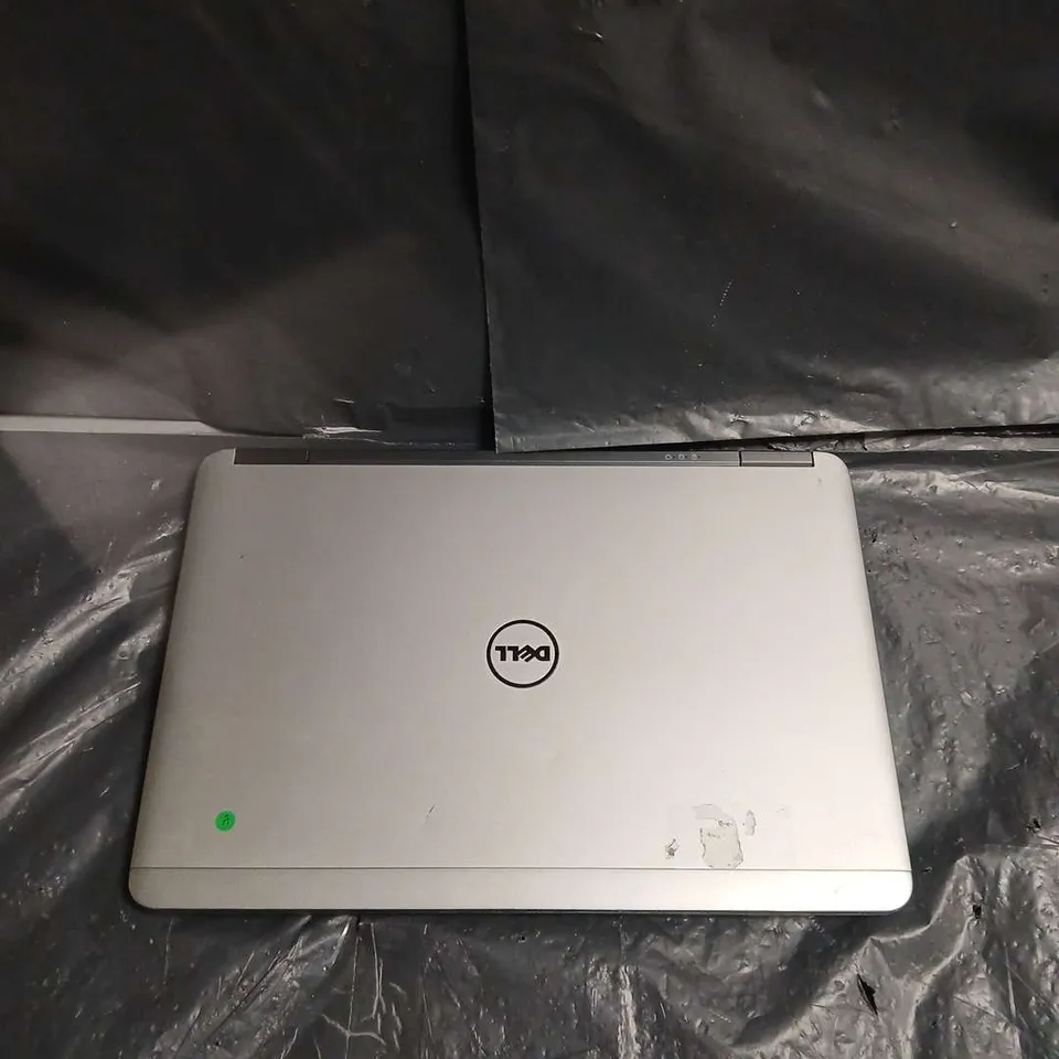 DELL LATITUDE E7240 LAPTOP – BLACK