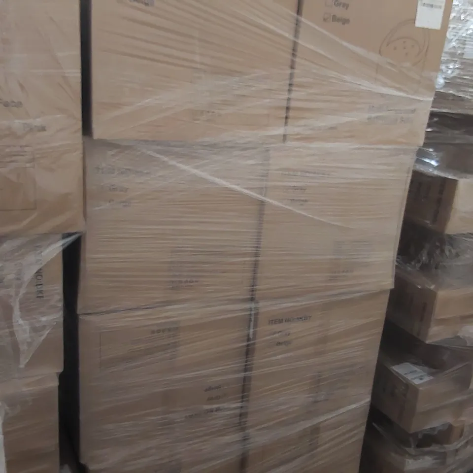 PALLET CONTAINING A LARGE QUANTITY OF MULTIFUNCTIONAL BATHROOM SOFAS