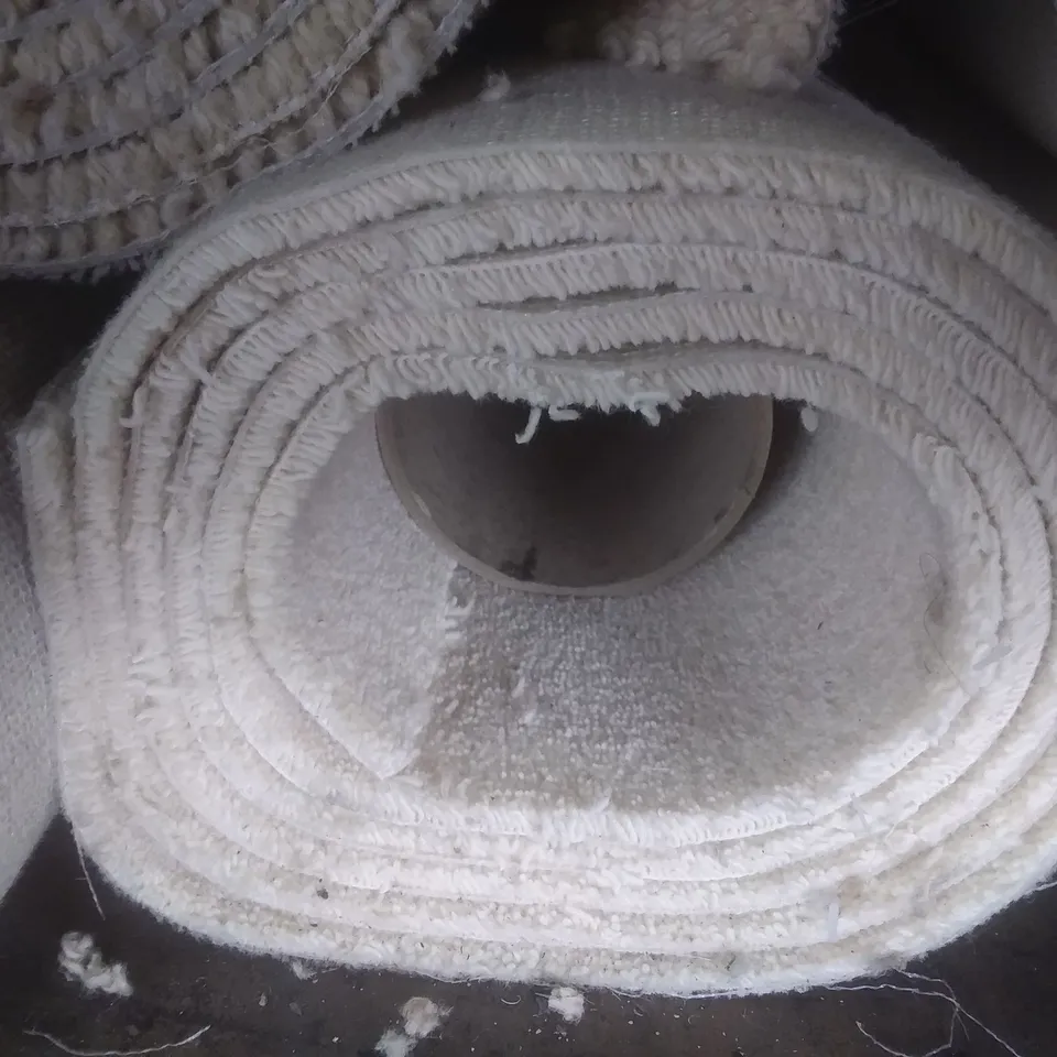 ROLL OF QUALITY LAKELAND HERDWICK CARPET 5×2.14M