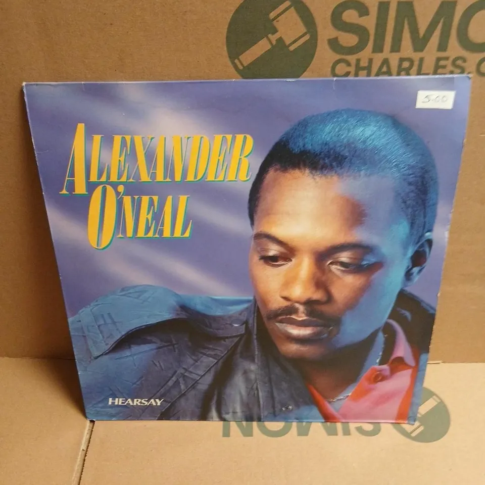 APPROXIMATELY 10 ASSORTED VINYL RECORDINGS TO INCLUDE; THE WEEKND, THE MARTIN HARLEY BAND, STEVE WINWOOD, DEAN MARTIN AND ALEXANDER O'NEAL