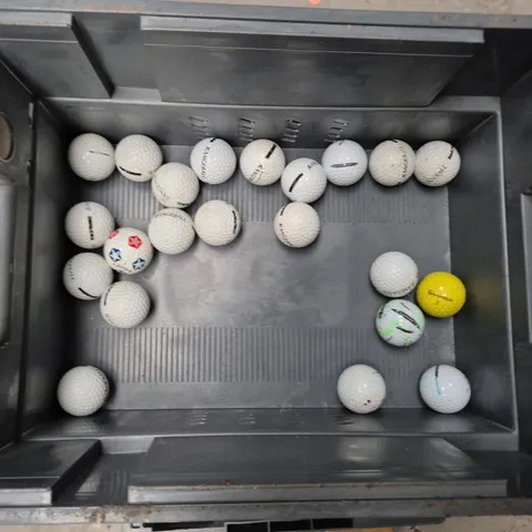 TOTE OF APPROXIMATELY 20 ASSORTED GOLF BALLS