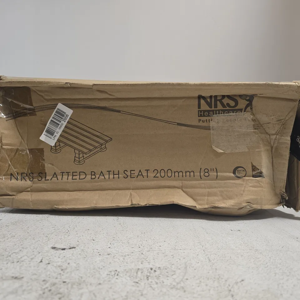 BOXED NRS SLATTED BATH SEAT 200MM (8IN)