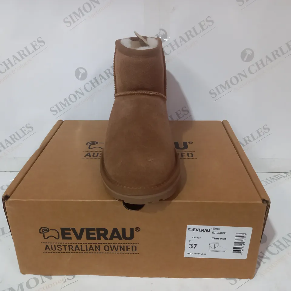 BOXED PAIR OF EVERAU EMU FAUX FUR LINED SHOES IN CHESTNUT EU SIZE 37