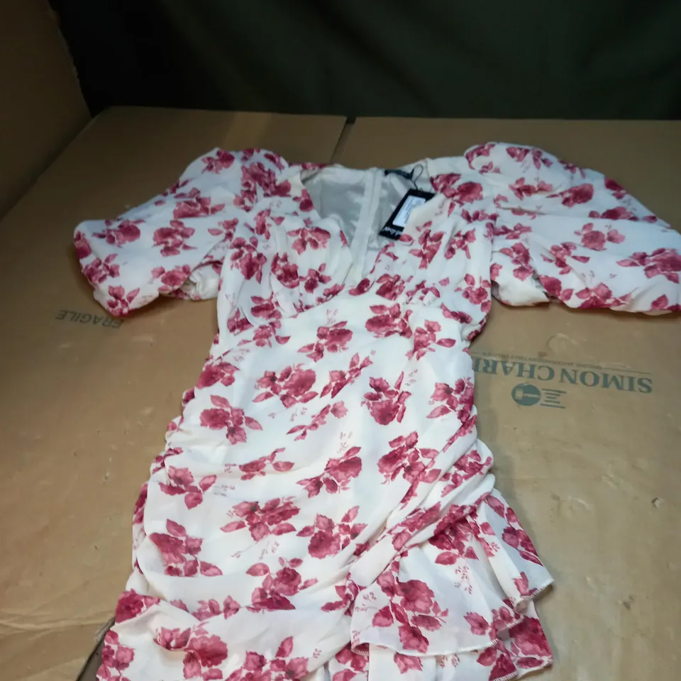 FLORAL PUFF SLEEVE WRAP MINI DRESS SIZE 10