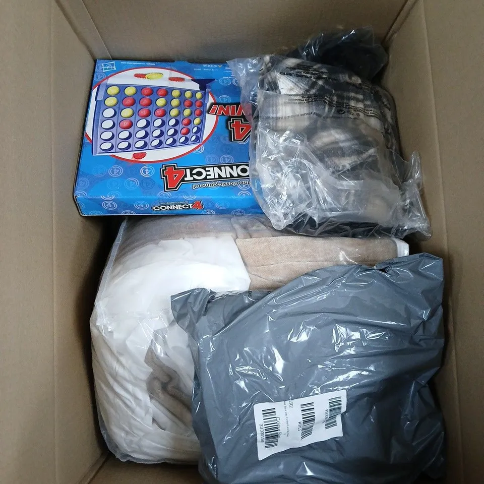 LARGE BOX OF APPROX 10 ASSORTED ITEMS TO INCLUDE BORED GAMES, CLOTHING ITEMS ETC....