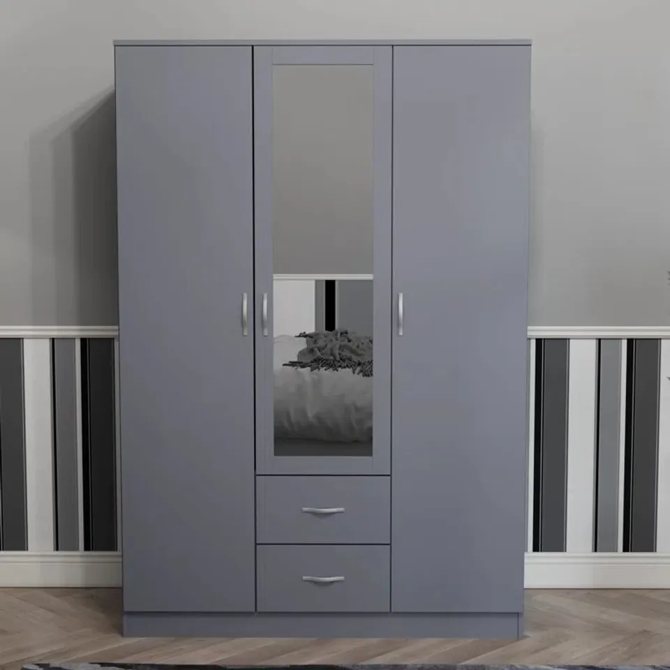 BOXED MAYBERY 3 DOOR 2 DRAWER MIRRORED WARDROBE, WITH SHELF & HANGING RAIL - GREY (3 BOXES)