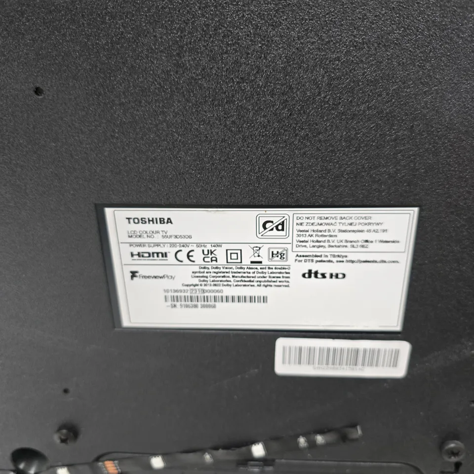 TOSHIBA 55-INCH LCD COLOUR TV – CRACKED SCREEN (MODEL 55UF53D3DB)