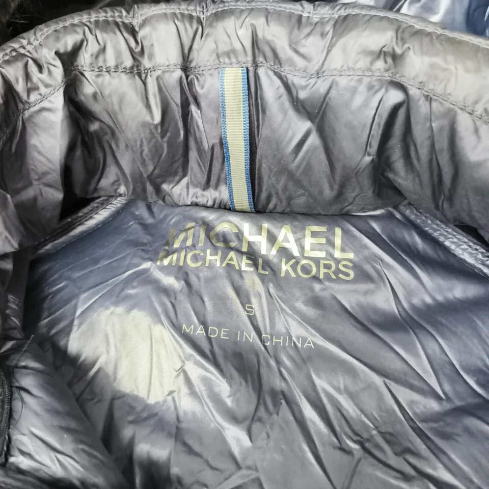 MICHAEL KORS NAVY PUFFER JACKET WITH FUR TRIM – WOMEN'S, UK SIZE S