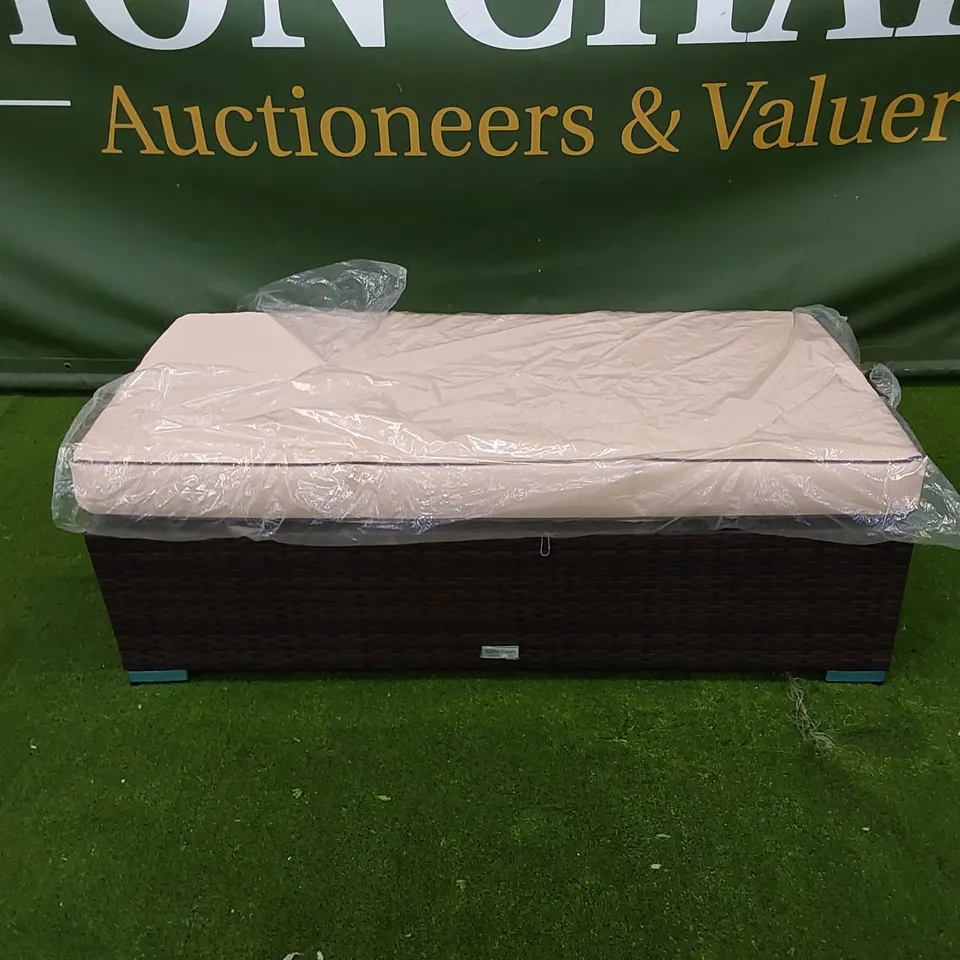 DESIGNER MONACO CHOCOLATE MIX RATTAN AND COFFEE CREAM STOOL/BENCH WITH CUSHION