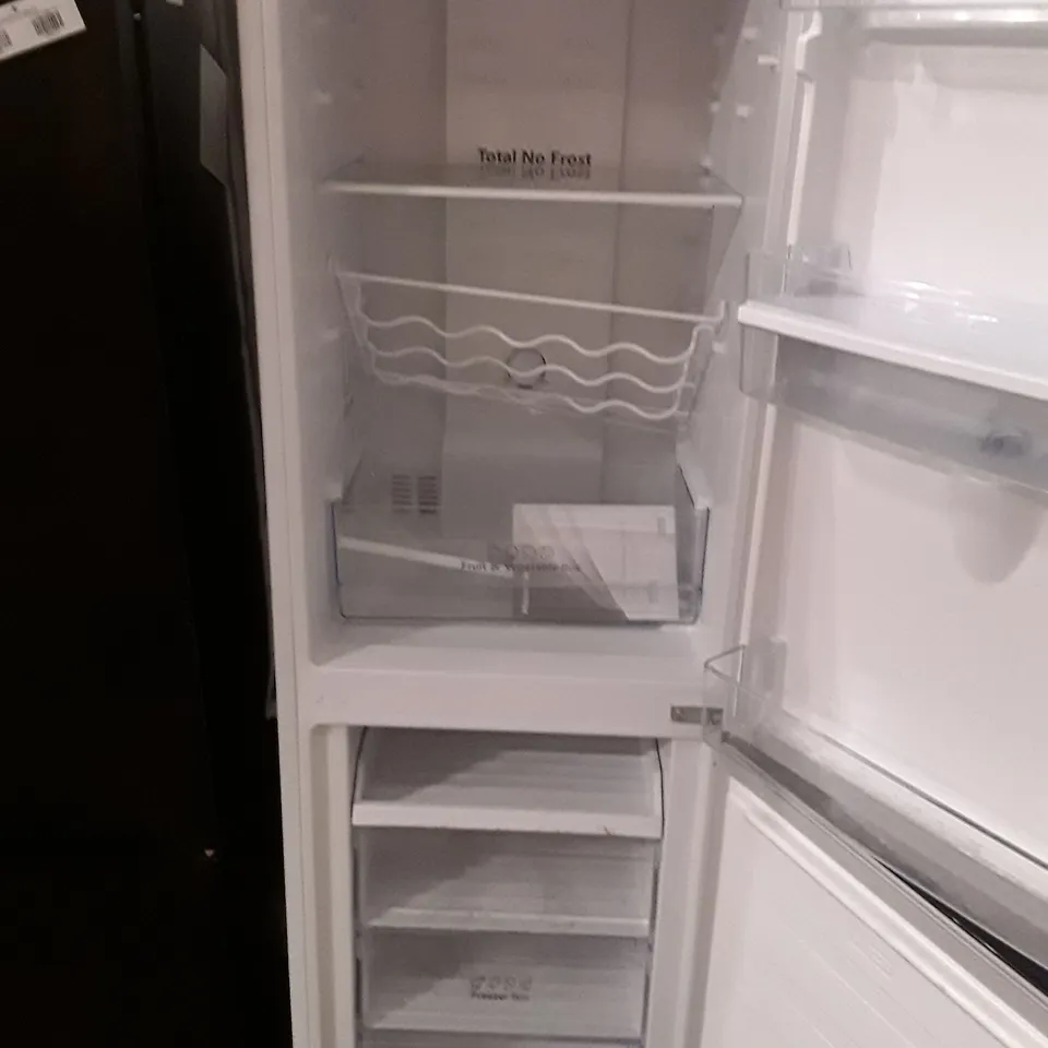 HISENSE 55CM FREESTANDING 50/50 FRIDGE FREEZER RB327N4WWE - UNPROCESSED RAW RETURN