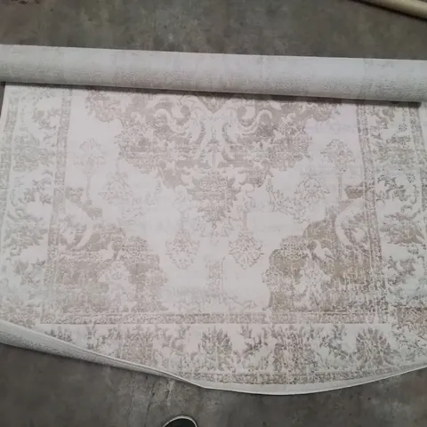 ABSTRACT AREA RUG 170X120CM