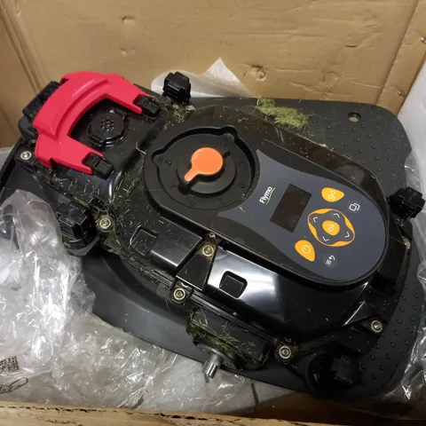 FLYMO ROBOTIC LAWNMOWER
