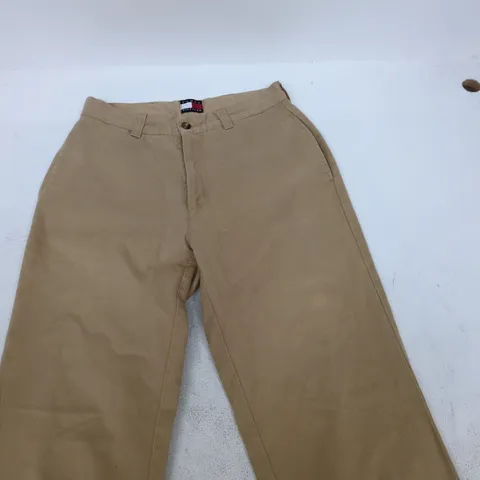 TOMMY HILFIGER BEIGE CHINOS β MEN'S UK 16