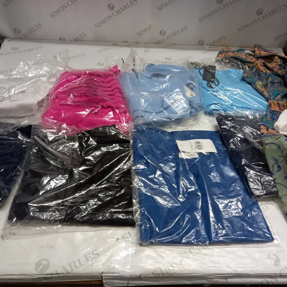 BAG OF APPROX 10 ASSORTED CLOTHING ITEMS TO INCLUDE - MAISON DE NIMES - EMELIA