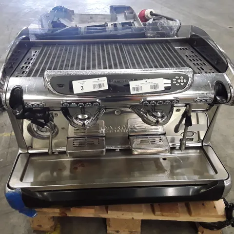 FAEMA EMBLEMA COMMERCIAL COFFEE ESPRESSO MACHINE