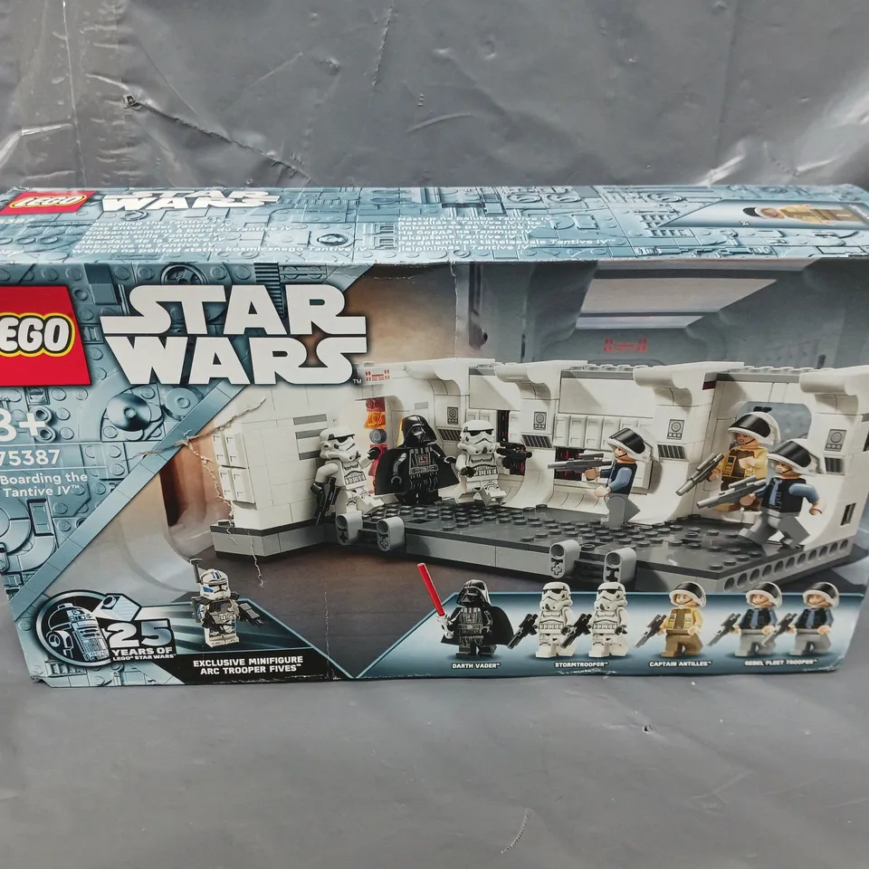 BOXED LEGO STAR WARS BOARDING THE TANTIVE IV - 75387 RRP £49.99